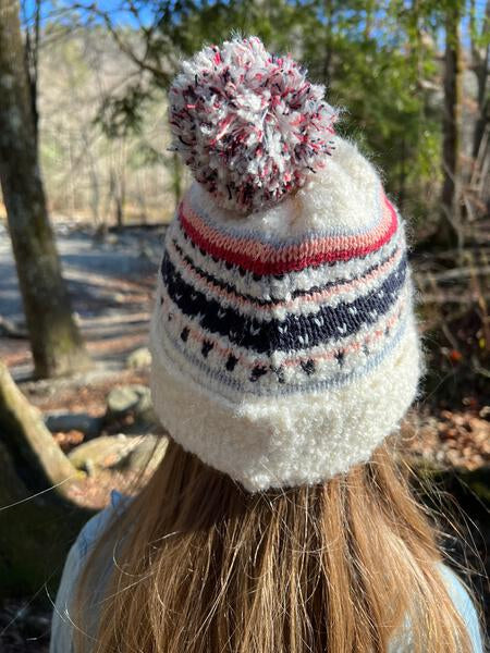 Pom Pom Hat in Ivory